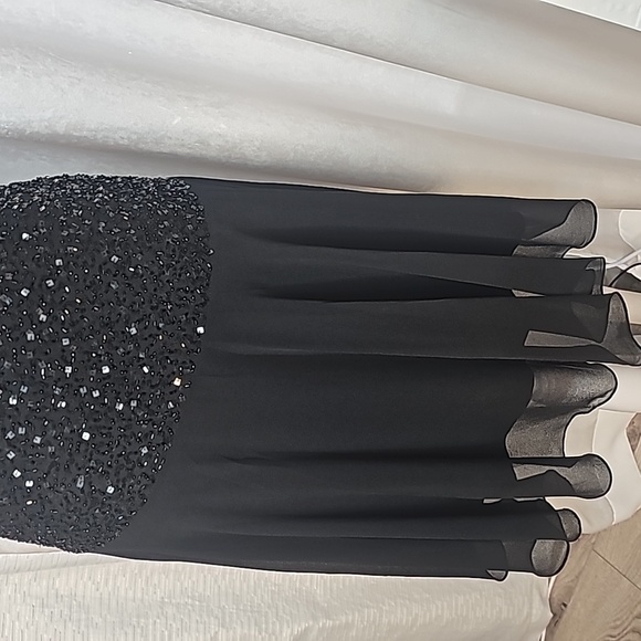 Women's Jkara Black Beaded Dress Size 8 - Picture 4 of 11